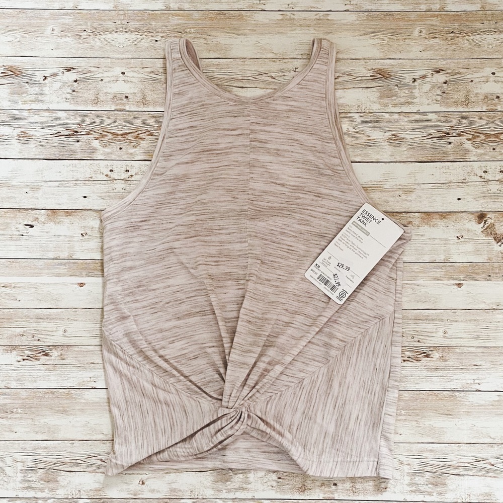 NWT Athleta Essence Twist Tank